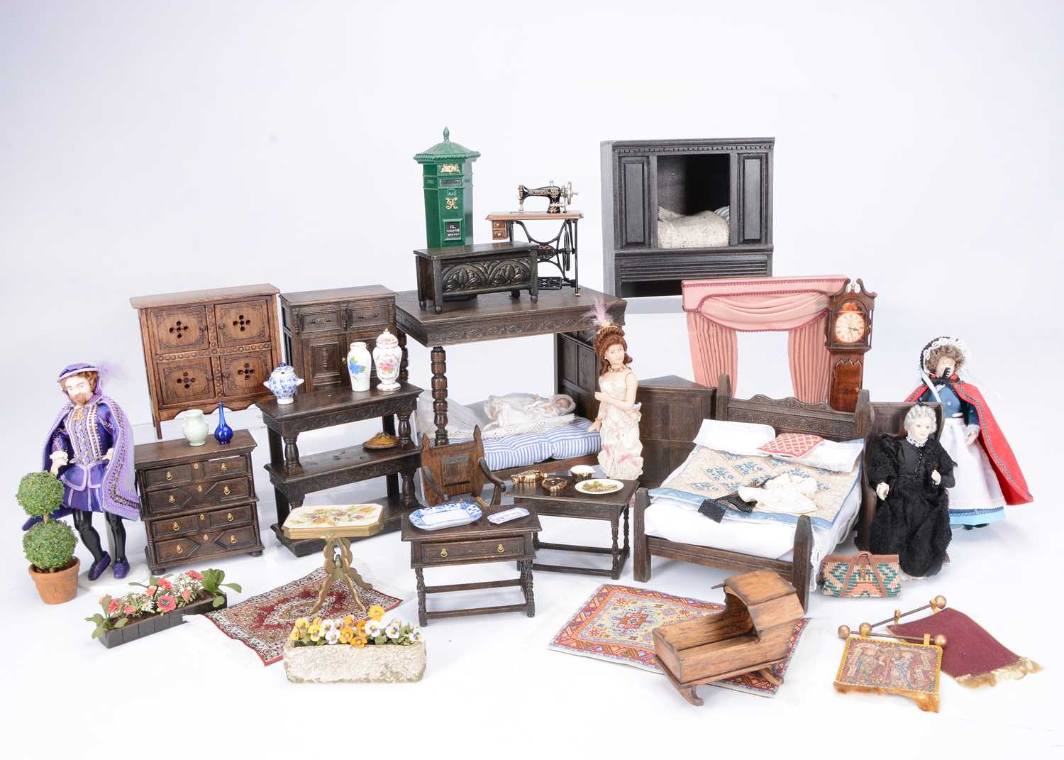 Lot 229 - A large quantity of modern dolls house furniture