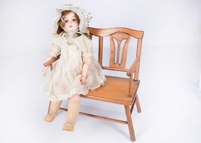Lot 287 - A Schoenau & Hoffmeister 1906 child doll