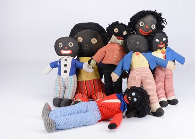 Lot 323 - Seven Gollies