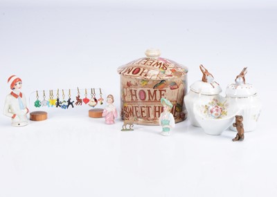 Lot 352 - A continental cruet set