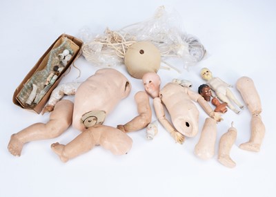 Lot 362 - Doll spare parts