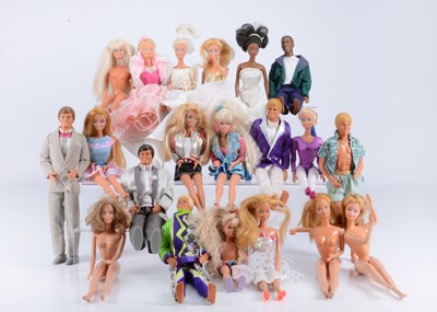 Lot 430 - A large selection of modern Mattel Barbie dolls