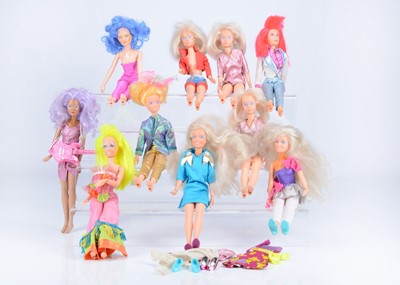 Lot 464 - Ten Hasbro Jem dolls