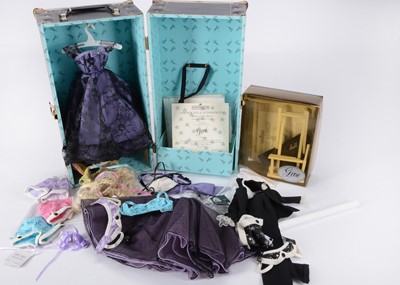 Lot 503 - An Ashton-Drake Galleries Gene 'What's a Girl to Wear Trunk'