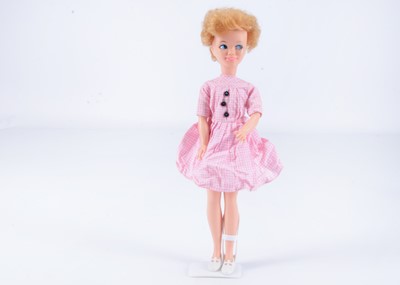 Lot 544 - A rare 1968 Pedigree Vicky doll, Sindy's English friend