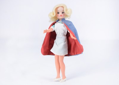 Lot 578 - A 1971-74 Sindy Trendy Girl doll