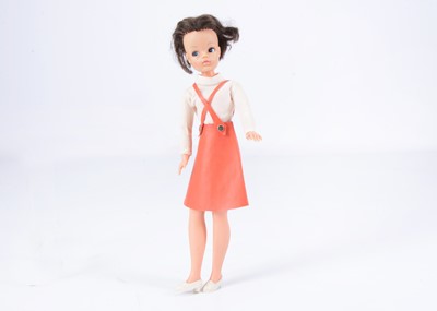 Lot 579 - A 1971-74 Sindy Trendy Girl doll