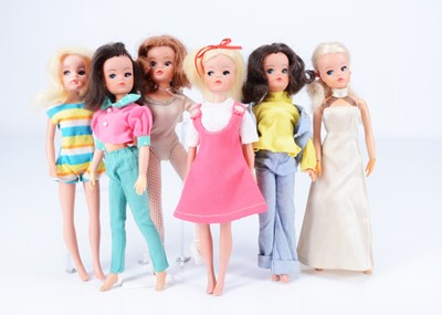 Lot 581 - Six Sindy dolls, 1970s