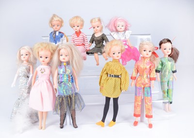 Lot 594 - Three Pedigree Starlight  Sindy dolls, 1985/86