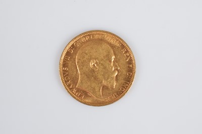 Lot 1 - An Edward VII full gold sovereign