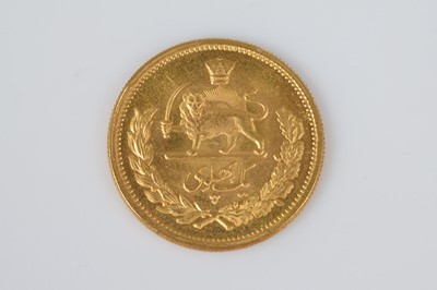 Lot 42 - A c1970s Iranian One Phlavi gold coin