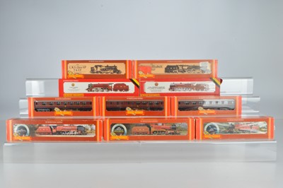 Lot 86 - Hornby Steam Locomotives and coaches 00 gauge in LMS liveries all in original boxes (10)