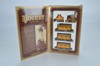 Lot 91 - Hornby Stephenson's Rocket in original box 00 scale (1)