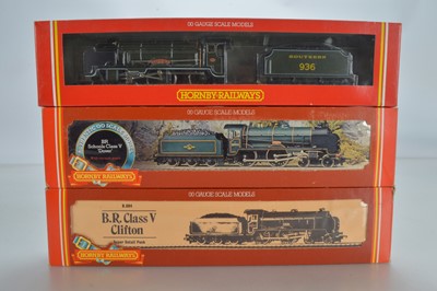 Lot 102 - Hornby Southern Schools class Steam Locomotives and tenders 00 gauge (3)