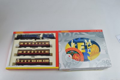 Lot 111 - Hornby Royal Scot train pack 00 gauge  (1)
