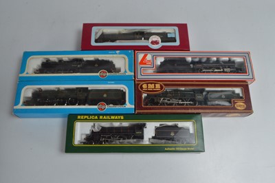 Lot 145 - Airfix Lima and other  Steam Locomotives and tenders in original boxes 00 gauge (6)