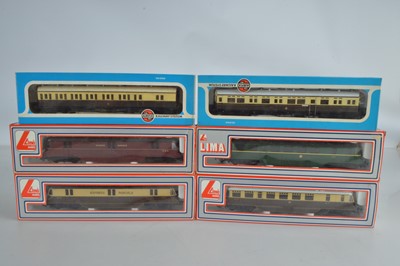 Lot 148 - Lima Airfix GWR Railcars and coaches  in original boxes 00 gauge (6)