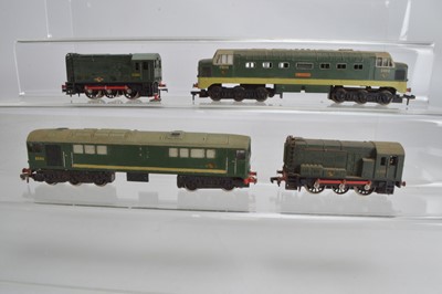 Lot 188 - Hornby-Dublo 00 Gauge 2-Rail unboxed BR green Diesel Locomotives (4)
