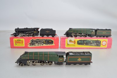 Lot 224 - Hornby-Dublo 00 Gauge boxed and unboxed 2-Rail Steam Locomotives and Tenders (3)