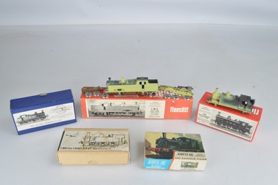 Lot 247 - 00 Gauge boxed Wills Finecast Mallard Models Craftsman and Airfix built and part built and unbuilt Tank Locomotive kits (5)