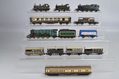 Lot 284 - Hornby and other Steam Locomotives and rolling stock 00 gauge (12)