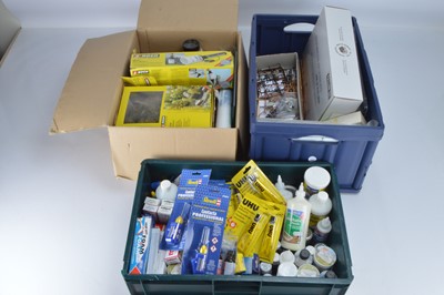 Lot 292 - Railway Scenic materials glues powders and paints for all gauges with 00 scale structures (qty in 3 boxes)