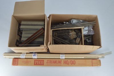 Lot 297 - Peco and Hornby Flexitrack and Setrack (380 approx.)