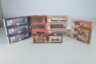 Lot 301 - Lima Mainline Airfix freight wagons in original boxes 00 gauge (17)