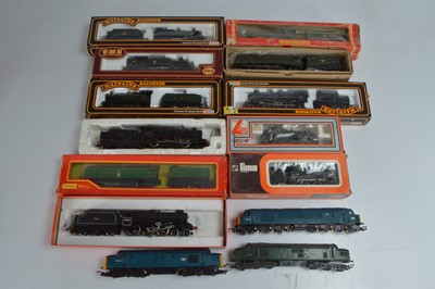 Lot 332 - Hornby Tri-ang Mainline Lima and other Steam and Diesel Locomotives (14)