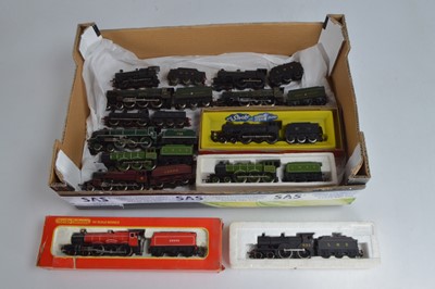 Lot 347 - Hornby Mainline Airfix and kit built Locomotives and tenders 00 gauge (12)