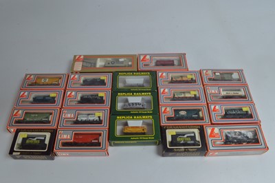 Lot 349 - Lima Grafar Replica Freight wagons 00 gauge all in advertising liveries  in original boxes (21)