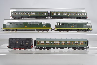 Lot 396 - Hornby Lima Bachmann 00 gauge Diesel Locomotives and a DMU (6)