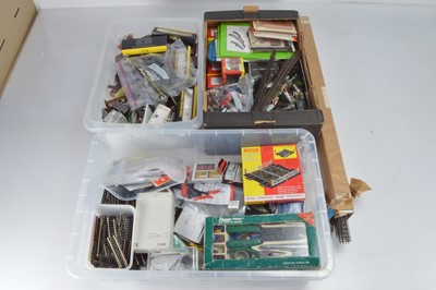 Lot 397 - Peco and many other 00 and N gauge Track Buildings and accessories (qty in 4 boxes)