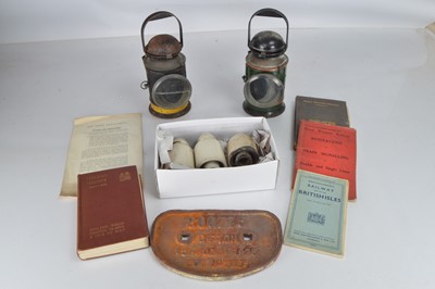 Lot 451 - GWR Guards lamps Ceramic insulators and GWr publications (10)