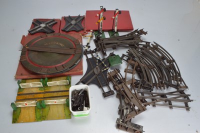Lot 484 - Hornby O Gauge track and accessories  (16)