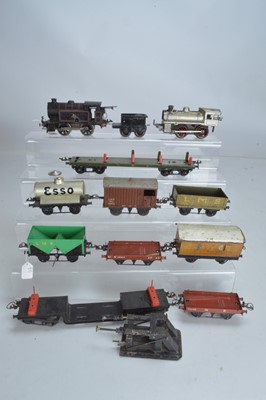 Lot 485 - Hornby O Gauge Tank locomotive 0-4-0 and rolling stock, together with a BUB locomotive and Bing Buffer (13)