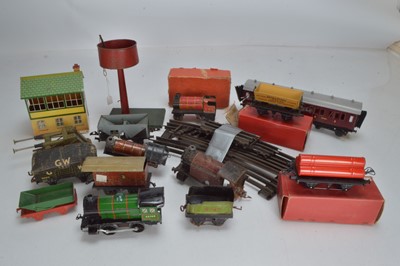 Lot 487 - A qty of Hornby and Bassett Lowke O gauge rolling stock and accessories  (20)