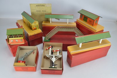 Lot 516 - 8 boxed Hornby O Gauge boxed buildings and accessories with 1930 Price list (2 Boxes)