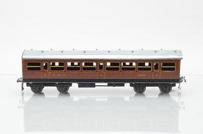 Lot 536 - Bassett Lowke O gauge 1931 series LMS All 1st corridor coach, No 3490