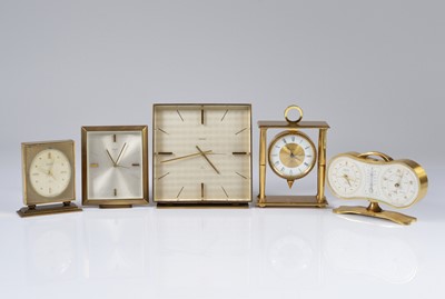 Lot 9 - A group of five mid 20th century Swiza desk clocks