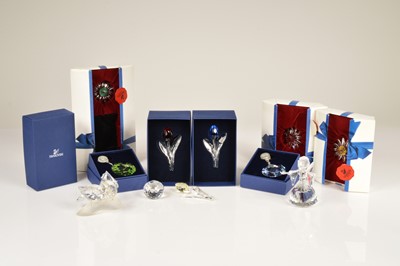 Lot 9 - A collection of Swarovski crystal items