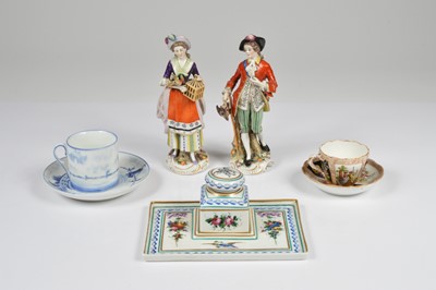 Lot 60 - Five items of European porcelain