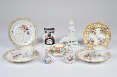 Lot 63 - A pair of mid 20th century porcelain tea and cake saucers and other items