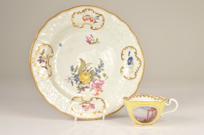 Lot 88 - A seconds Meissen porcelain plate