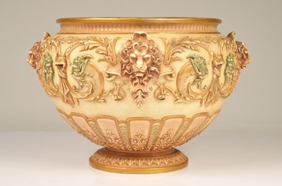 Lot 136 - An antique Royal Worcester porcelain jardiniere