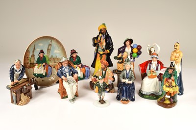 Lot 185 - A collection of fourteen Royal Doulten figurines