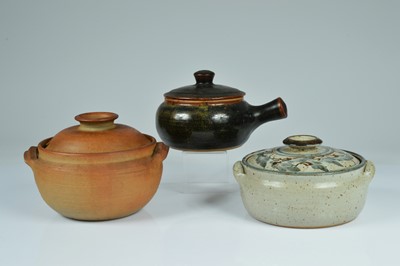 Lot 222 - Winchcombe Pottery