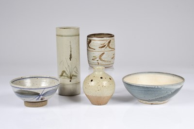 Lot 223 - Five items of British Studio Pottery