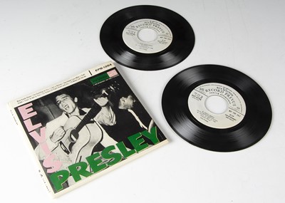 Lot 155 - Elvis Presley EP