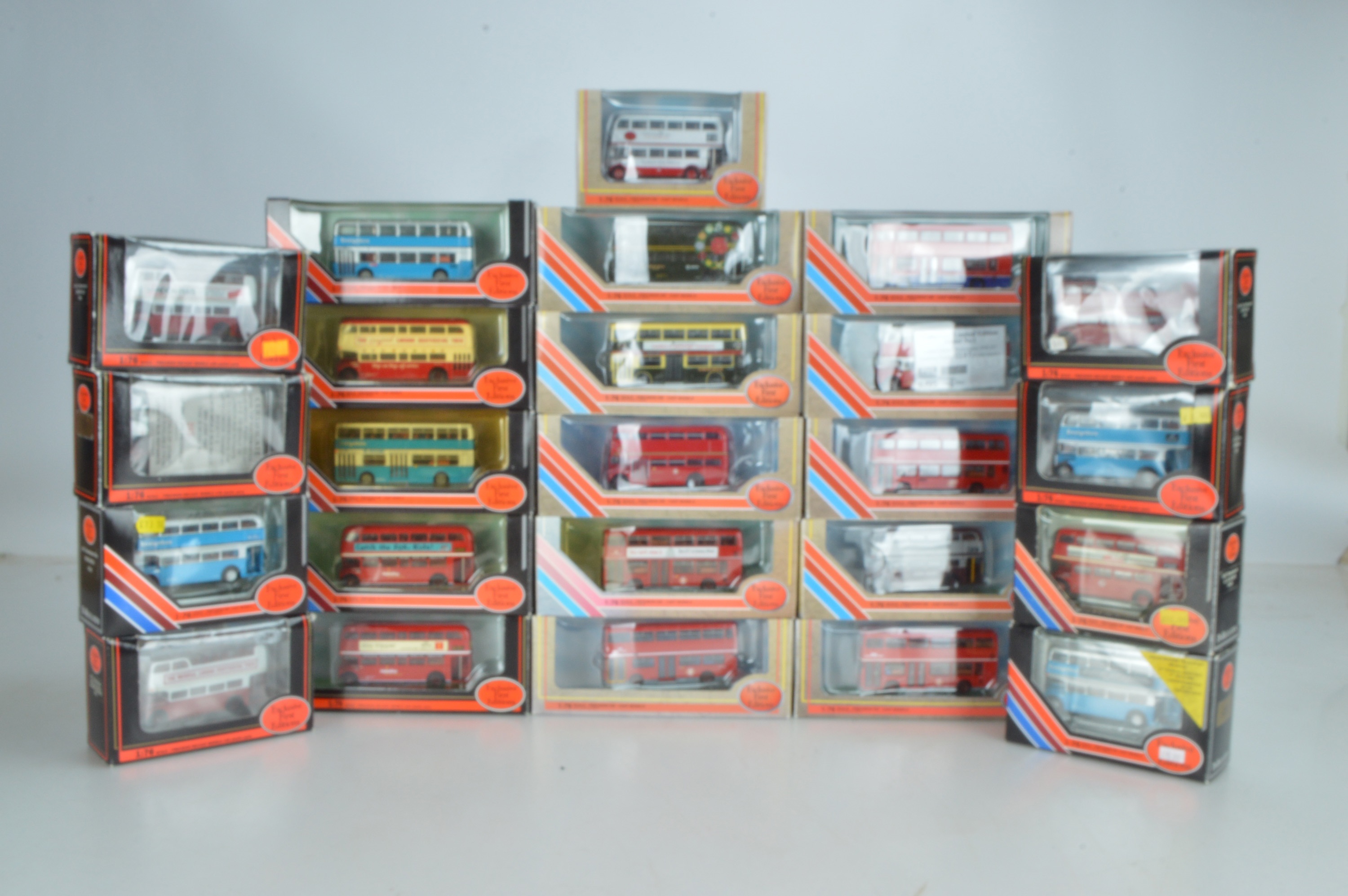 Lot 41 - Exclusive First Editions 1:76 Scale London